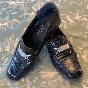 Stuart Weitzman black Croc loafers ~ Size 9 1/2